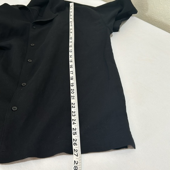 FOREVER 21 WOVEN TOP SHIRT BLACK OVERSIZED MENS SZ SMALL NEW - Picture 8 of 11